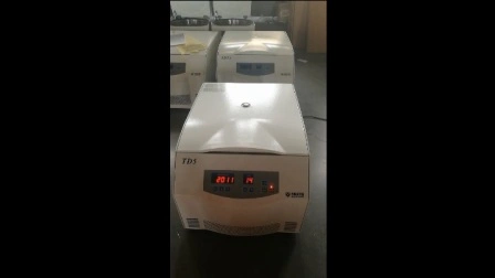 CE ISO 5000 rpm 低速医学研究所卓上遠心分離機